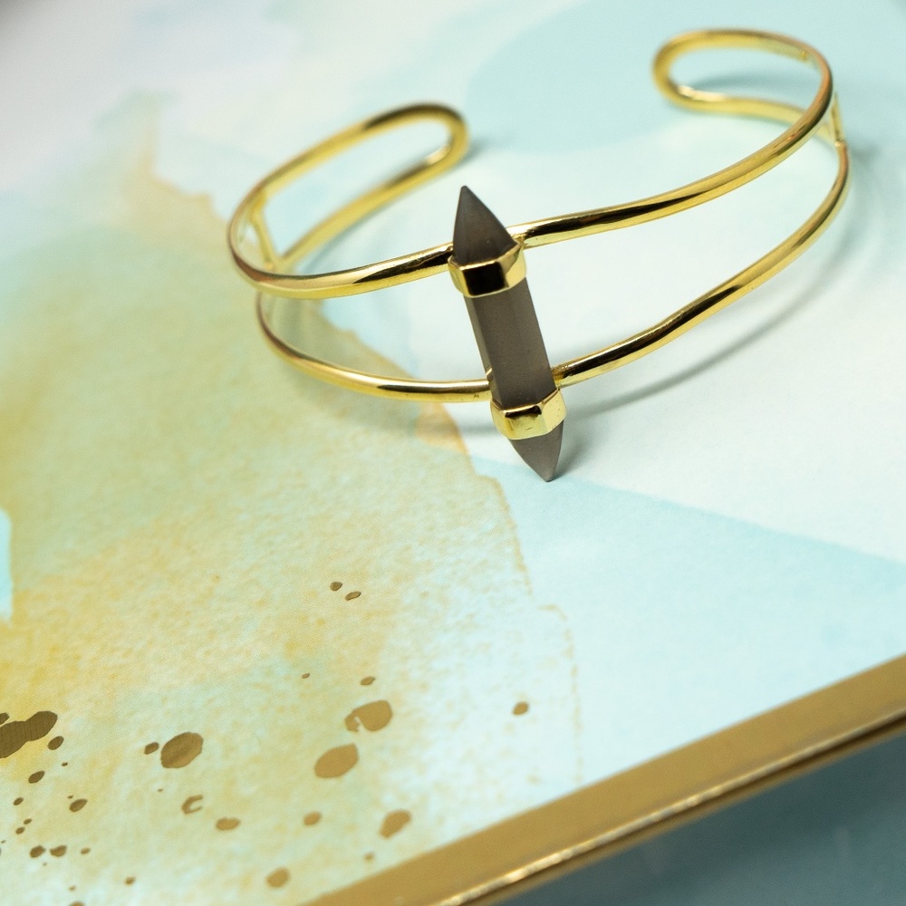 SPLIT CUFF BRACELET WITH GRAY MOONSTONE